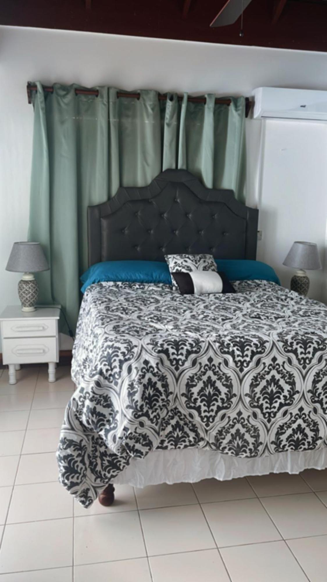 Peaceful Private Home With Exclusive Swimming Pool! Montego Bay Exterior photo